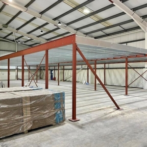 Mezzanine flooring! 
•Minimal disruption to your space
•Durable and long lasting, a great solution to your space problem
•Fabrication, painting, delivery and installation can all be done by us, leading to quicker and more reliable results! 

Call now: 02392 673778 

#mezzanine #steel #steelframe